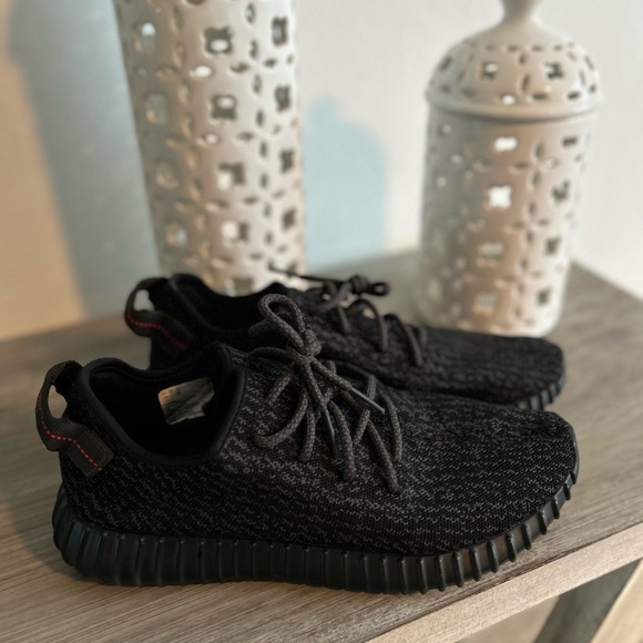 AUTHENTIC-Adidas Yeezy Boost - Size 11  - PREOWNED - Picture 2 of 9